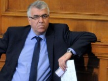 Проф. Румен Гечев: Управляващите са в паника и затова затварят държавата до изборите