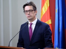 Президентът на Северна Македония: България все още живее във времето на Живков