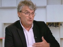 Ректорът на МУ: По-строгите мерки спасяват животи при липса на ваксина