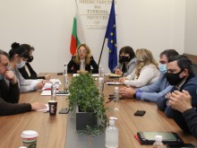 Договориха още 50 млн. лева помощ за туроператорите