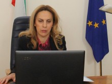 Николова: Демографската криза заплашва и икономическото развитие у нас
