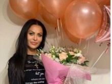 Бъдещата тъща на Рачков - с няколко години по-млада от него и страшно секси