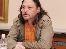 Алгафари гневно: Не разпространявайте простотията на някой изтрещял месия