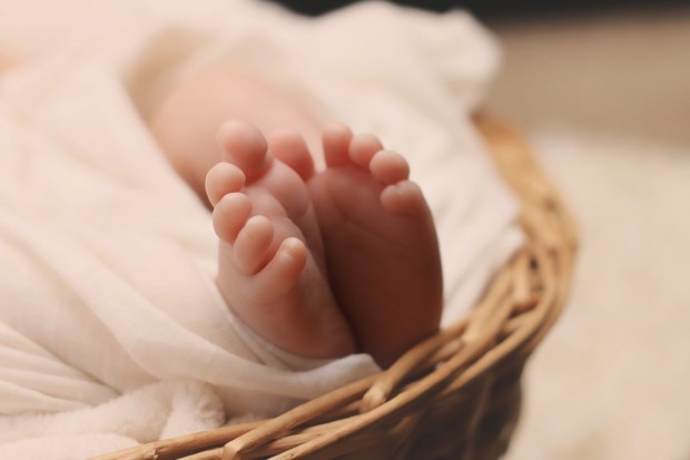 Проучване на сайта за родители Бейбисентър разкрива най-популярните бебешки имена