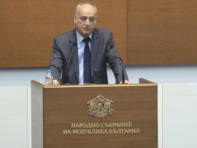 Георги Йорданов: Как са изчислени необходимите бройки от различните видове ваксини?