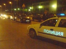 Задържаха баща и син след автомобилна гонка и престрелка