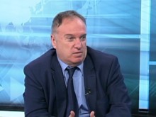 Проф. Чуков: Надявам се до една година да ликвидираме вируса