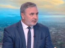 Доц. Кунчев: Това, което виждам, не ми харесва