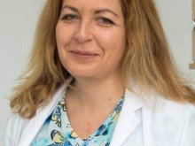 Доцент разказва как преминава вирусът при болни от HIV