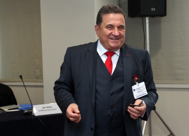 Почина енергийният експерт проф Атанас Тасев Проф Тасев беше един от