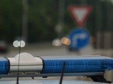 Пребиха 89-годишен мъж с дървен кол за 30 лева