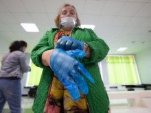 Много държави в Европа въвеждат нови или удължават стари ограничения