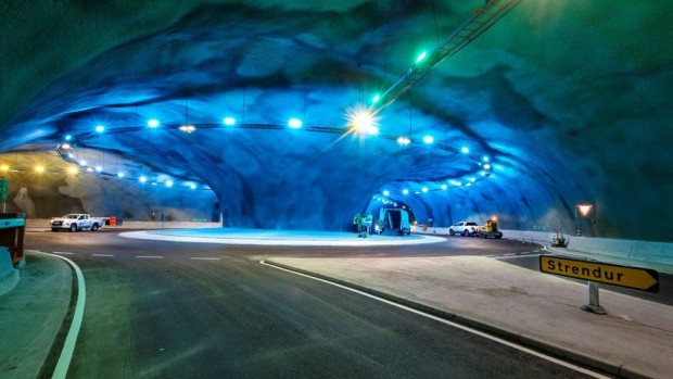 Фарьорските острови отвориха най дългия подводен тунел в страната Той съдържа