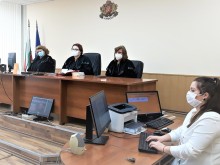 Собственик на дискотека остава в ареста