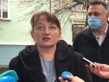 Министър Сачева: Успяхме да запазим хиляди работни места