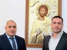 Бойко Борисов публикува снимка с Кобрата, пожела му успех