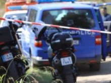 Ад! В найлонов чувал откриха две отрязани ръце, на друго място - краката!