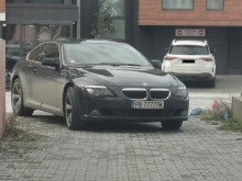 БМВ с интересен номер снимано в нарушение