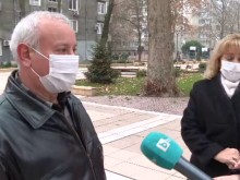 Бременна обиколи болниците на няколко града, успя да роди в Бургас