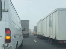 Пътуващите по АМ "Тракия" ще изпитат леко затруднение