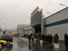 Такова бе положението пред "Технополис" в 15.30 часа днес
