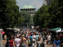 Всеки седми българин взел пари от държавата по време на пандемията