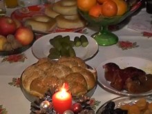 В трескава подготовка за празника все повече хора поръчват храна за Бъдни вечер от ресторант