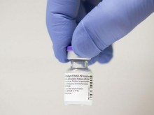 Подписваме специален документ преди да се ваксинираме срещу COVID-19