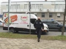 Бусът за кренвирши, който докара ваксините в Пловдив, се превърна в мит за отрицателно време в социалните мрежи