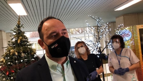 Шефът на УМБАЛ "Св. Георги" с разяснение за ваксинирането в Пловдив