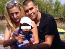 Нечовешки акт! За пореден път поругаха гроба на малката Никол и майка й