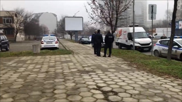 Фирмата за колбаси, която докара ваксините в Пловдив: Ситуацията е сложна, хуморът е неуместен