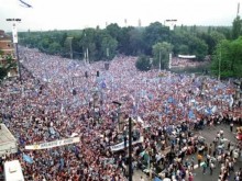 Световната икономика навлиза в порочен цикъл, подобен на този в България от 90-те