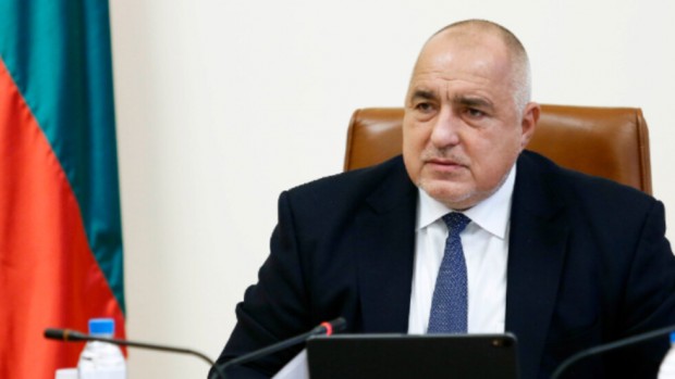 Министър председателят поздрави българите с настъпването на новата 2021 година с