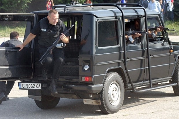 БГНЕС
Ново спецзвено на жандармерията и баретите формира екипи за реакция