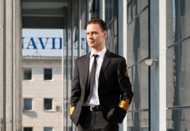 Фейсбук
Шефът на дирекция Морска администрация“ - Варна, к.д.п. Валентин Енчев