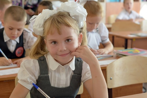 Общинските училища детски градини и ясли във Варна и страната