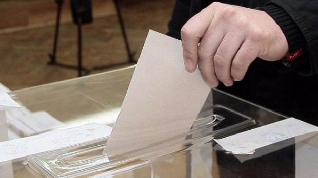 Здравните власти обмислят различни варианти за провеждане на парламентарните избори