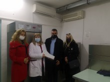 Още един шоков фризер за Кръвния център в Пловдив