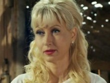 След скандала с неверния си съпруг, бизнесът на Мисис Баба процъфтява