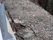 Община Асеновград внесе яснота относно свлачището по пътя за Асеновата крепост