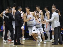 Академик свали темпото след трети мач в рамките на 5 дни
