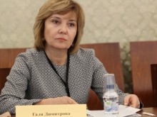 Вдигнаха заплатата на шефката на НАП
