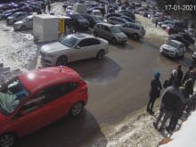 Пловдивчани се изнесоха към "Хижа Здравец", за да се порадват на снега