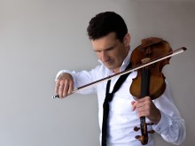 Виртуозният Светлин Русев открива цикъла "Световни артисти" на Opera Open - Пловдив