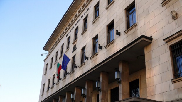 През декември 2020 година депозитите на неправителствения сектор в българската