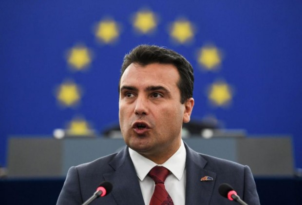 Премиерът на Република Северна Македония Зоран Заев честити на сръбската