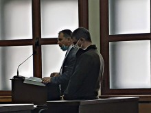Шофьор на такси: Видях силует, набих спирачки, блъснах го и той падна