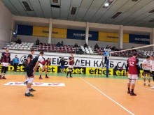 Локомотив прегази Славия с 3:0 в София