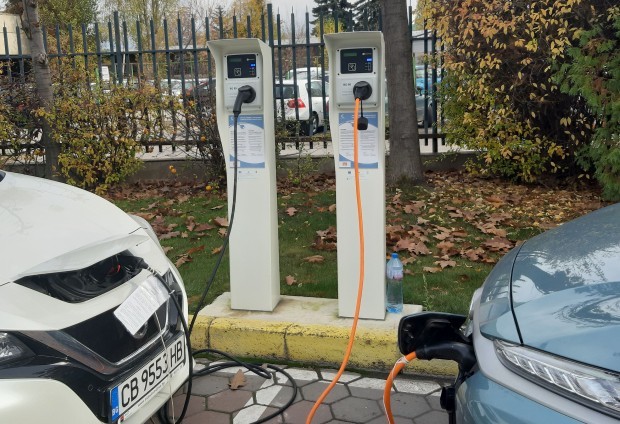 Планът на ЕС за петдесеткратно увеличение на електрическите автомобили през